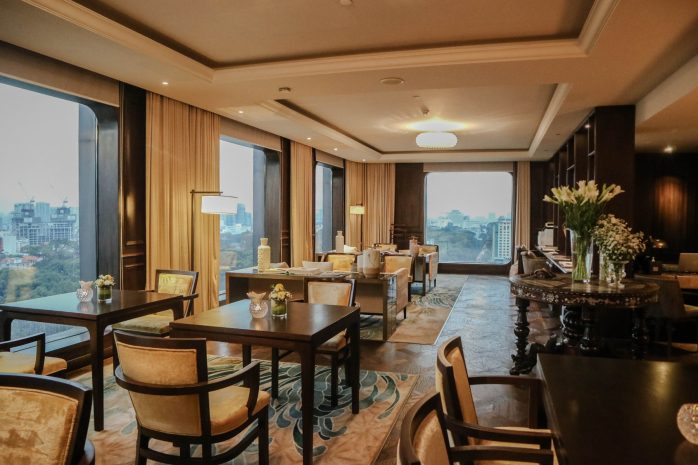 club-lounge-privileges